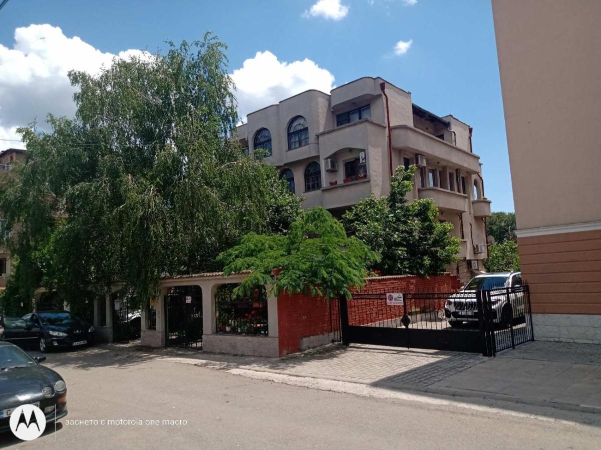 Dvete Brezi Hotel Burgas ภายนอก รูปภาพ